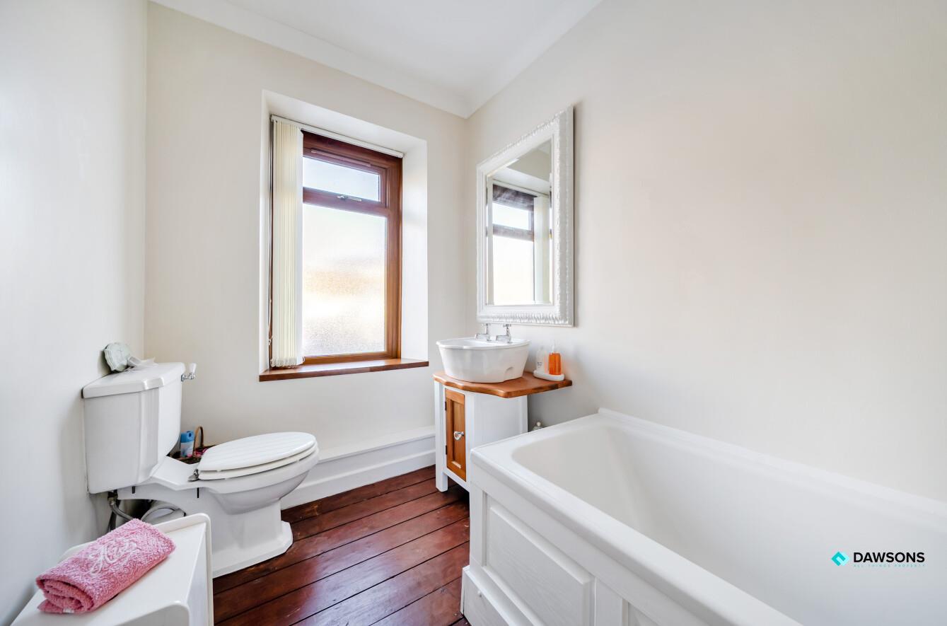 Pwll Road, Llanelli, SA15 4AP